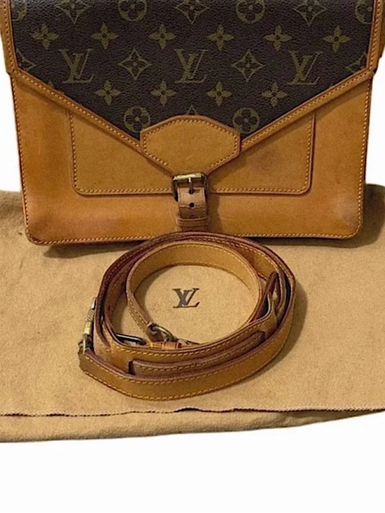 Louis Vuitton Handbags - Authentic Louis Vuitton Vintage Sac Biface 2 Way Crossbody Bag